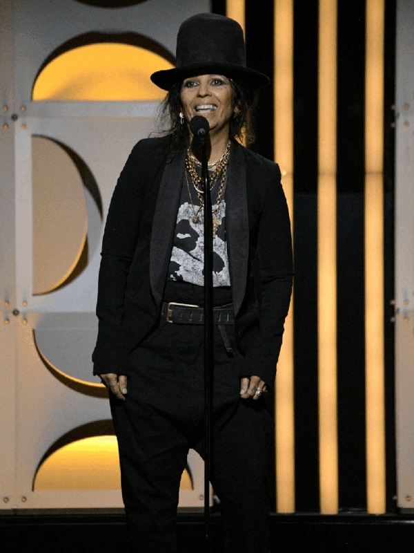 Presenter Linda Perry