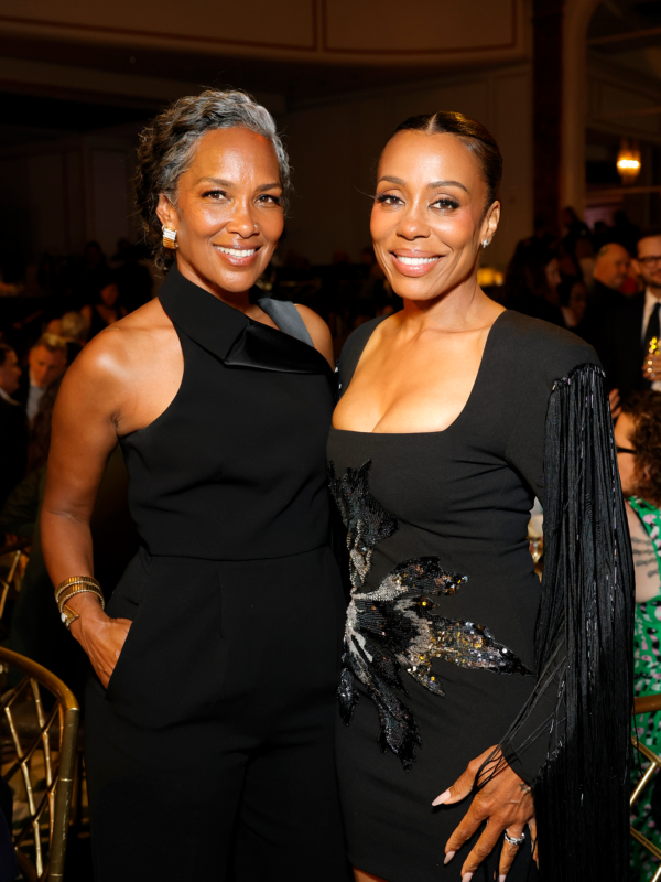 Mara Brock Akil & Karen Pittman (Forever)